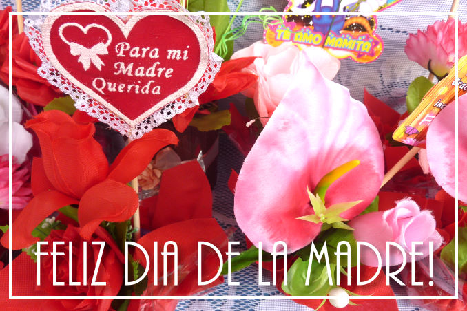 Foto Flip Friday Sample Mother's Day Ecuador Postcard photo Front, July 2014 Theme: Celebrations