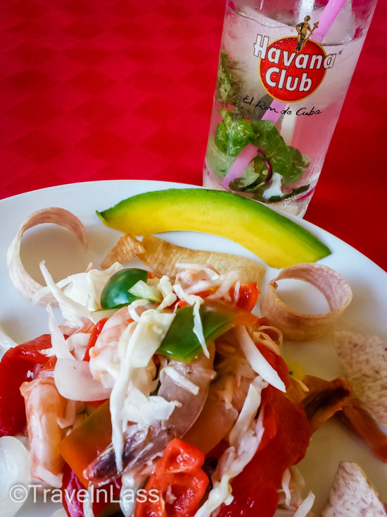 Shrimp ceviche and an icy mojito - yes, please!