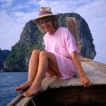 DyLongboatCircular2678x678 (Reflections of Thailand)