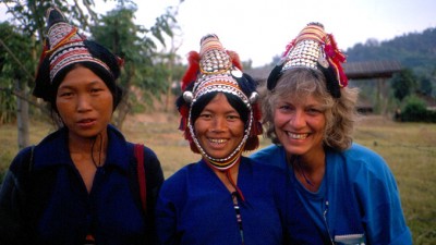 HangingOutWithTheHillTribeLassesSlider (Reflections of Thailand)