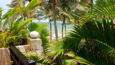 GalleryCheaperHotelBalcony678x383 (Mui Ne, Vietnam – a Quick Getaway)