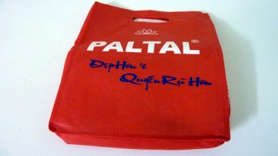 Bag1678x383 (Only In Asia: Well Gosh, a Present… for MEEE???)