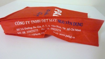 Bag2-678×383 (Only In Asia: Well Gosh, a Present… for MEEE???)