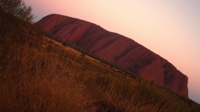 UluruSlider678x383 (The One, the ONLY – Uluru)