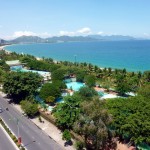 Day1BeachfrontBay700x525 (A Dash to Nha Trang: As-It-Happens)