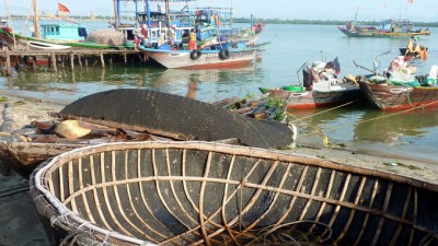 FishingBoats678x485 (Re-learning Photography in Hoi Anh)