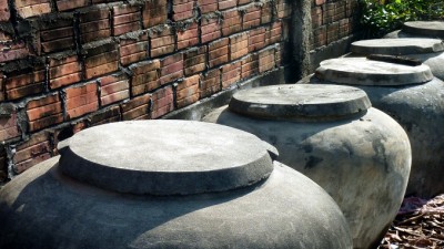 Jars678x383 (Re-learning Photography in Hoi Anh)