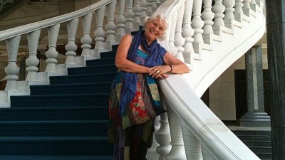 DyMosqueStairs678x383 (Why Brunei?)