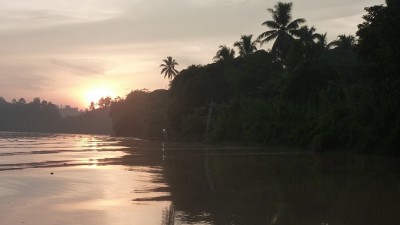 dawn-on-river-borneo (I’m BAAAAACK! (from Nepal, Borneo and Brunei))