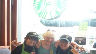 starbucks-ladies (I’m BAAAAACK! (from Nepal, Borneo and Brunei))