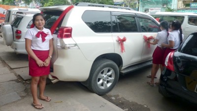 WeddingCarSlider (A Sunday Stroll in Yangon…)