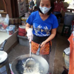 PhadThaiLady687x916-noEXIF-upright (Toodle-oo Thailand!)