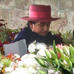 CuencaFlowerVendor350x350 (Carnival in Cuenca!)