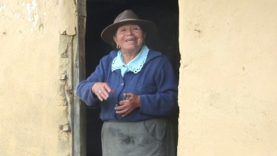 IndigenousWomanSlider (Inti Raymi – Festival of the Sun)