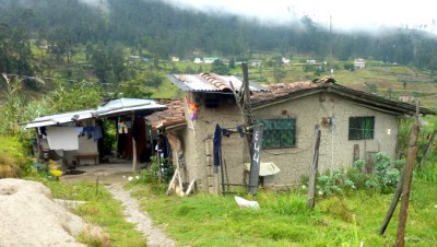 FredericosHouseSlider (Those Silly Saraguro “Cow” Hats)