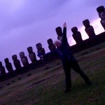 Dy15MoaiDawn (Easter Island – on the CHEAP)