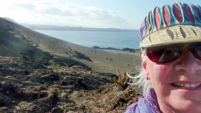 GalapagosSelfieSlider (Cheap Galapagos?  Yup, Youbetcha!)