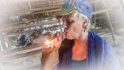 VinalesTobaccoGallery11 (CUBA: The Viñales Valley)