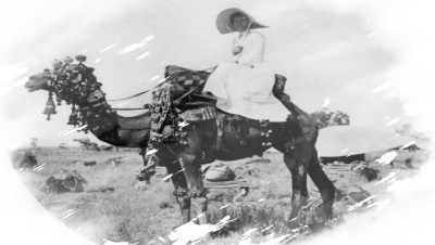 GirlsWhoTravelSlider (Girls Who Travel (Like Me))