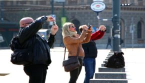 Tourists photographing the same thing.