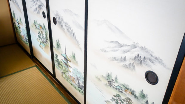 Hand-painted silk screen sliding doors